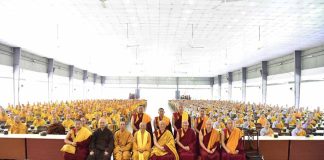 PHÁI ĐOÀN PHẬT GIÁO TÂY TẠNG THĂM HỌC VIỆN PGVN TẠI TP. HCM