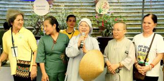 TP. HCM: CHÙA PHÁP VÕ TỔ CHỨC ẨM THỰC CHAY