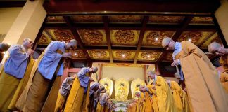 CHƯ TÔN ĐỨC NI VÀ NI SINH HỌC VIỆN BỐ TÁT TẠI CHÙA THANH TÂM (PHẬT CÔ ĐƠN)