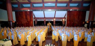 CHƯ TÔN ĐỨC NI VÀ NI SINH HỌC VIỆN BỐ TÁT TẠI CHÙA THANH TÂM