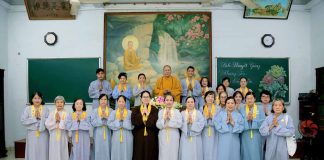 TP. HCM: BẢN HOÀI ĐỨC THẾ TÔN TRONG KHÓA TU NGÀY AN LẠC TẠI CHÙA PHƯỚC VIÊN