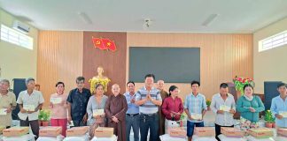 CÀ MAU: 1.000 PHẦN QUÀ GỬI ĐẾN BÀ CON VUI XUÂN ĐÓN TẾT
