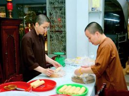 HƯƠNG BÁNH NGÀY XUÂN