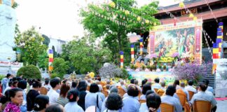 TP. HCM: CHÙA PHÁP VÕ TỔ CHỨC ĐẠI LỄ PHẬT ĐẢN PL. 2570 VÀ TRAO TẶNG QUÀ TỪ THIỆN