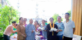TP. HCM: CHÙA PHƯỚC VIÊN PHỤC VỤ 1.000 PHẦN CƠM CHAY TỪ THIỆN