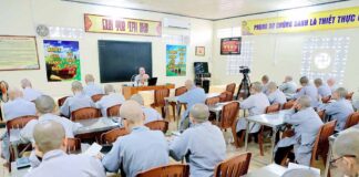 ĐỒNG THÁP: NI SƯ NHƯ NGUYỆT GIẢNG GIẢI Ý NGHĨA VÀ LỢI ÍCH CỦA 30 PHÁP NI TÁT KỲ BA DẬT ĐỀ