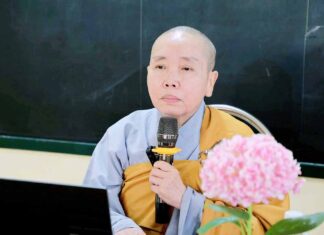ĐỒNG THÁP: NI SƯ NHƯ NGUYỆT GIẢNG GIẢI LUẬT TỨ PHẦN TỲ KHEO NI TẠI ĐẠO TRÀNG AN CƯ CHÙA HẢI HUỆ