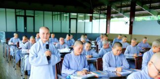 TP. HCM: NI SƯ NHƯ NGUYỆT GIẢNG DẠY MÔN HIẾN CHƯƠNG CHO 62 GIỚI TỬ NI THỌ GIỚI TẠI ĐẠI GIỚI ĐÀN THANH KIỂM