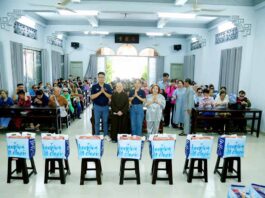TP. HCM: CHÙA PHƯỚC VIÊN TRAO TẶNG 120 PHẦN QUÀ ĐẾN BÀ CON HỘI NGƯỜI KHIẾM THỊ
