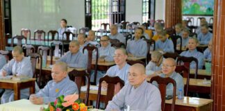 TP. HCM: HT. THÍCH NHẬT HỶ THUYẾT GIẢNG CHO HÀNH GIẢ AN CƯ TẠI CHÙA KIỀU ĐÀM