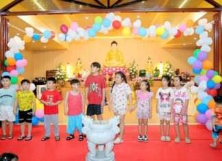 TP. HCM: RỘN RÀNG “ĐÊM HỘI TRĂNG RẰM” TẠI CHÙA PHỔ MINH