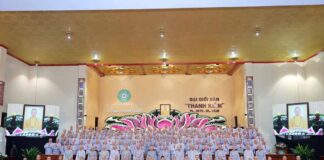 ĐẠI GIỚI ĐÀN “THANH KIỂM” GIỚI TỬ GIỚI TRƯỜNG NI CHÙA THANH TÂM THI TỤNG BỐN BỘ LUẬT TRƯỜNG HÀNG